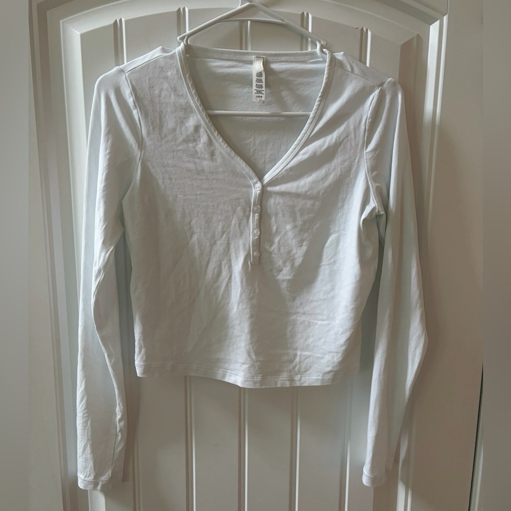 Skims Long Sleeve Henley Sz L
